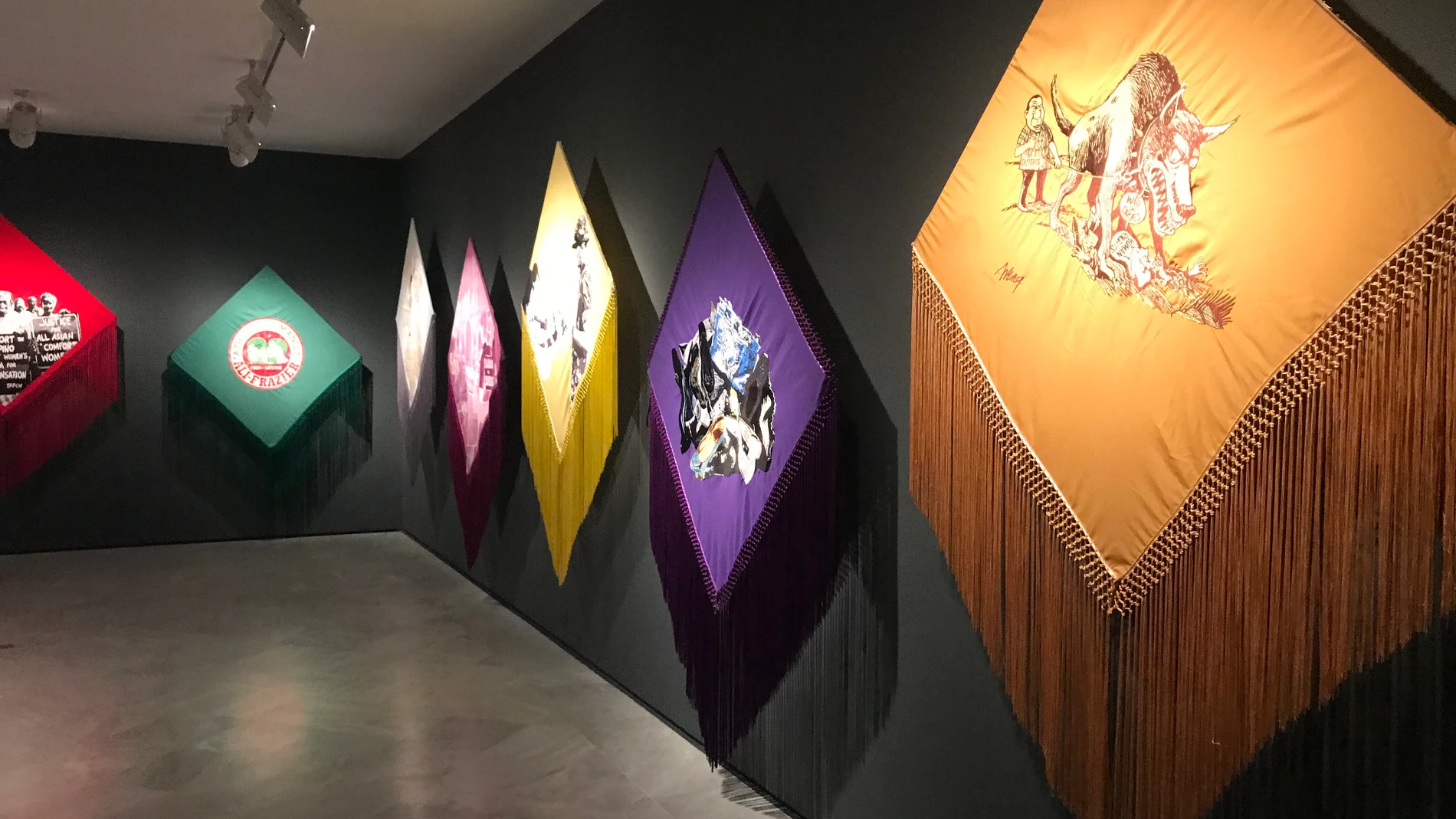 Hasta este domingo se puede visitar la interesante exposición sobre Antoni Muntadas en el Centro Andaluz de Arte Contemporáneo