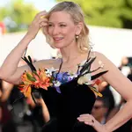 Cate Blanchett, deslumbrante en la alfombra roja de Venecia durante la presentación de la nueva película de Todd Field