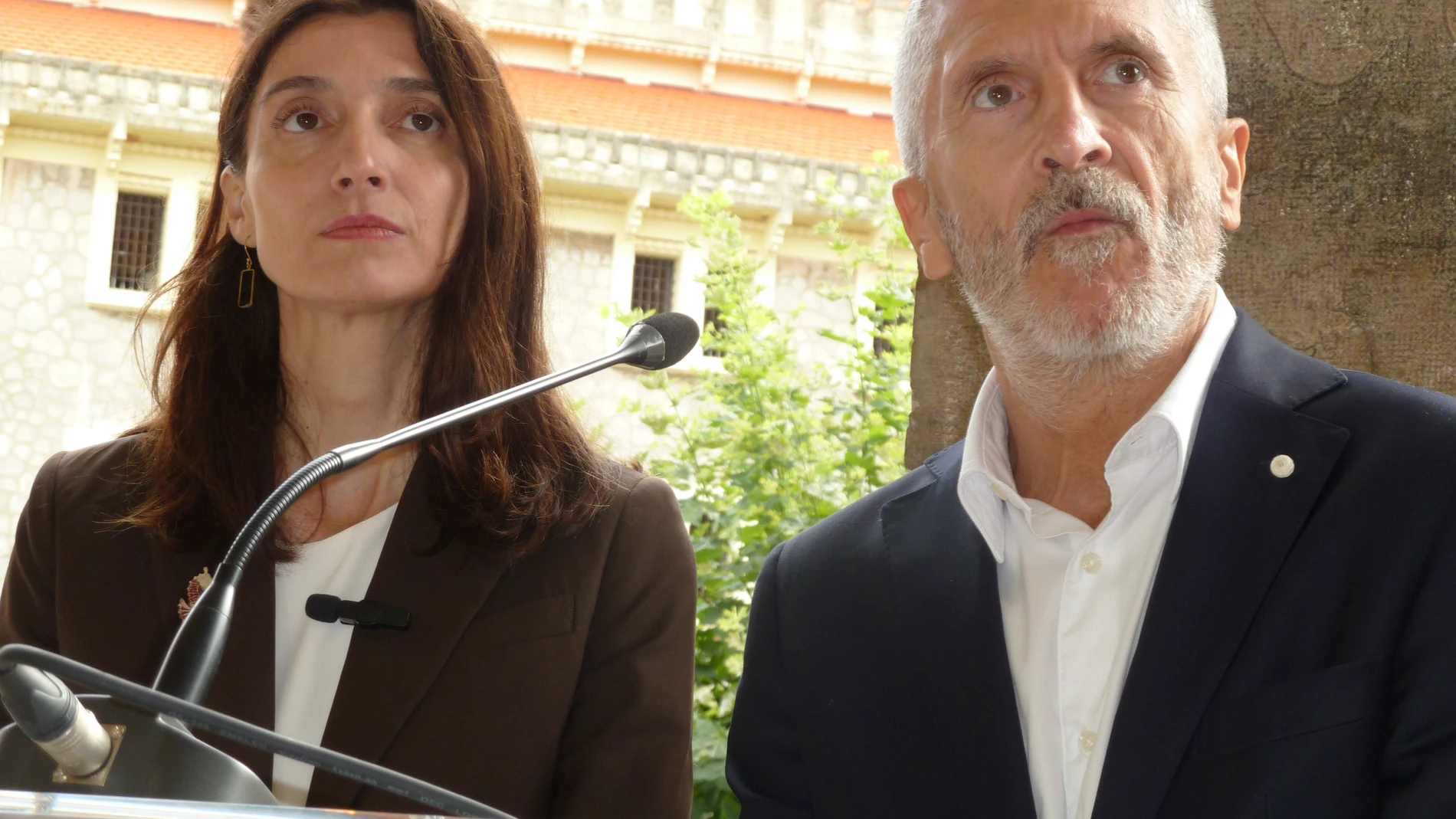 El ministro del Interior, Fernando Grande-Marlaska junto a la ministra de Justicia, Pilar Llop, dos de los nombres barajados en el PSOE para enfrentarse a Almeida