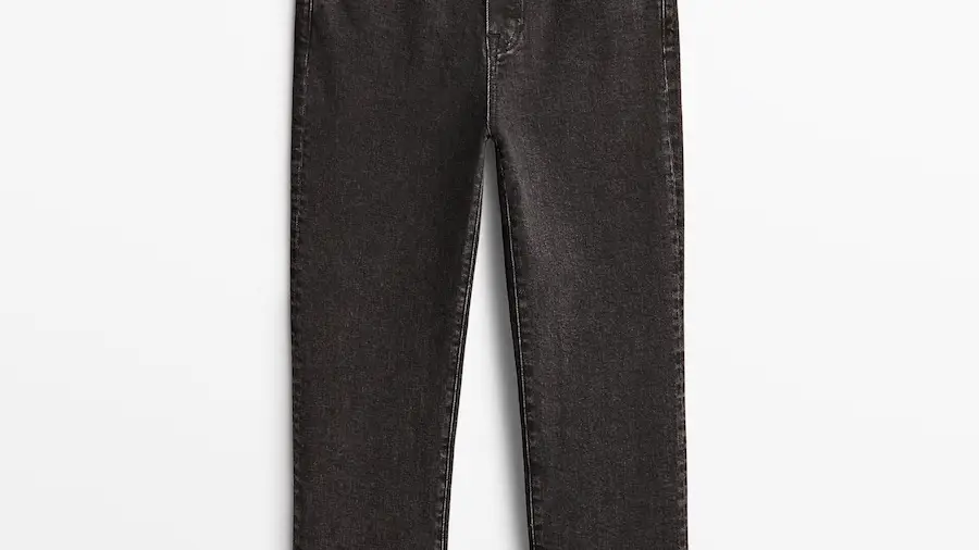 Pantalón vaquero tiro alto tapered fit, de Massimo Dutti