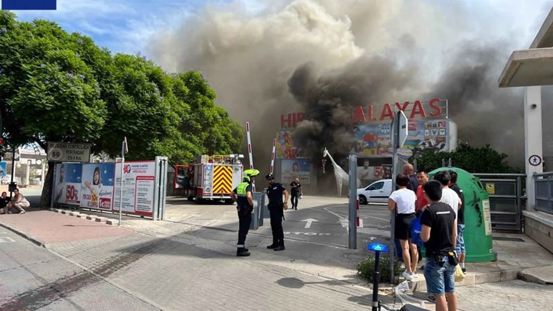 Imagen del espectacular incendio