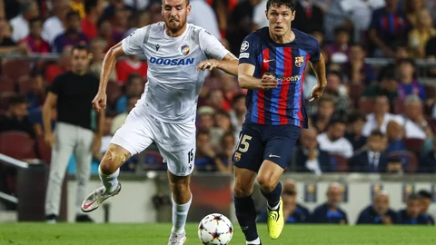 Christensen y Tomas Chory en el Barcelona-Viktoria Plzn de la Champions