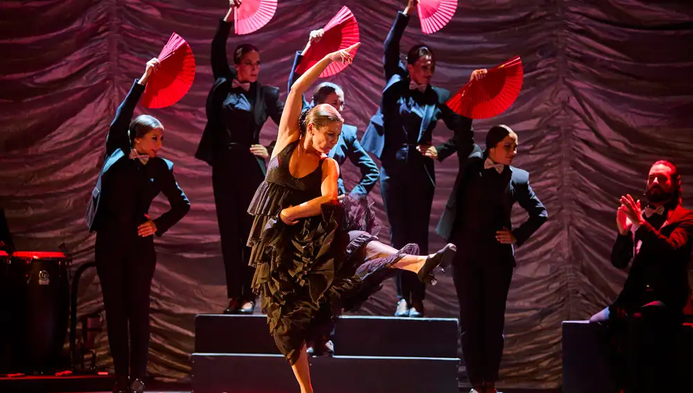 Sara Taras estrenará el 8 de septiembre en Madrid &quot;Alma&quot;, un espectáculo en el que fusiona la &quot;fuerza&quot; del flamenco con la &quot;dulzura&quot; del bolero.