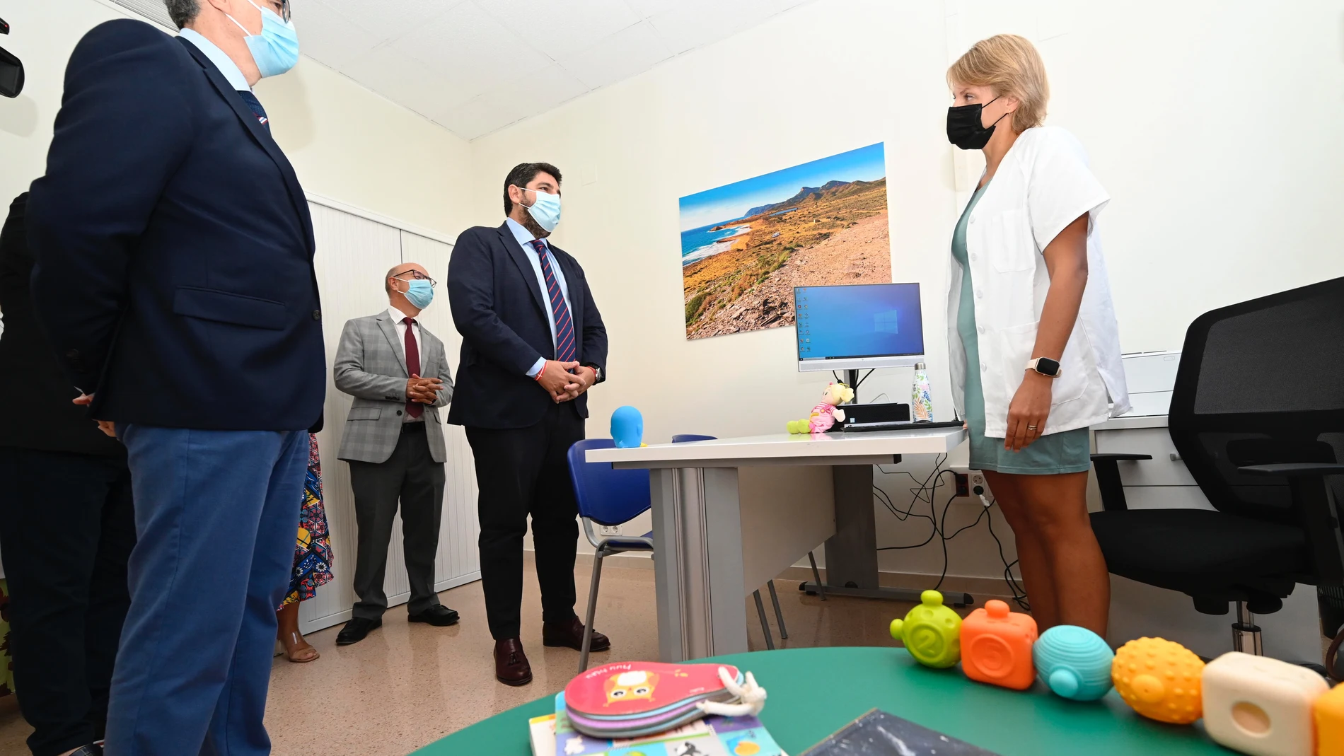 El presidente de la Comunidad, Fernando López Miras, inauguró hoy el nuevo Centro de Salud Mental La Seda, en Murcia