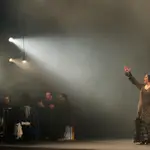 va Yerbabuena durante el estreno mundial del espectáculo &#39;Re-fracción (Desde mis ojos)&#39; de la Compañía Eva Yerbabuena en el Teatro de La Maestranza. EFE/ Julio Muñoz
