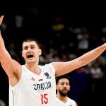 Nikola Jokic y Serbia, adiós al Eurobasket