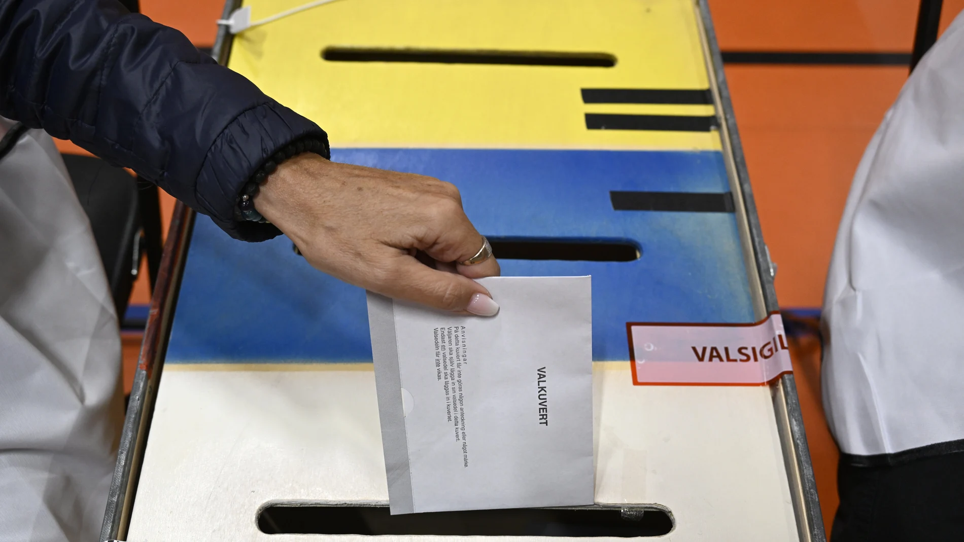 Los suecos eligieron este domingo a sus diputados y a sus consejos regionales y locales