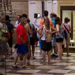 Turistas en el interior de la Catedral de Sevilla. CABILDO CATEDRAL DE SEVILLA