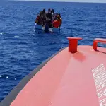Rescate de una patera a 35 millas de Cabo de Gata, en Almería