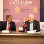 César Rico, presidente de la Diputación Provincial, y Antonio Miguel Méndez Pozo, vicepresidente de la Fundación VIII Centenario de la Catedral. Burgos 2021, presentan la actividad
