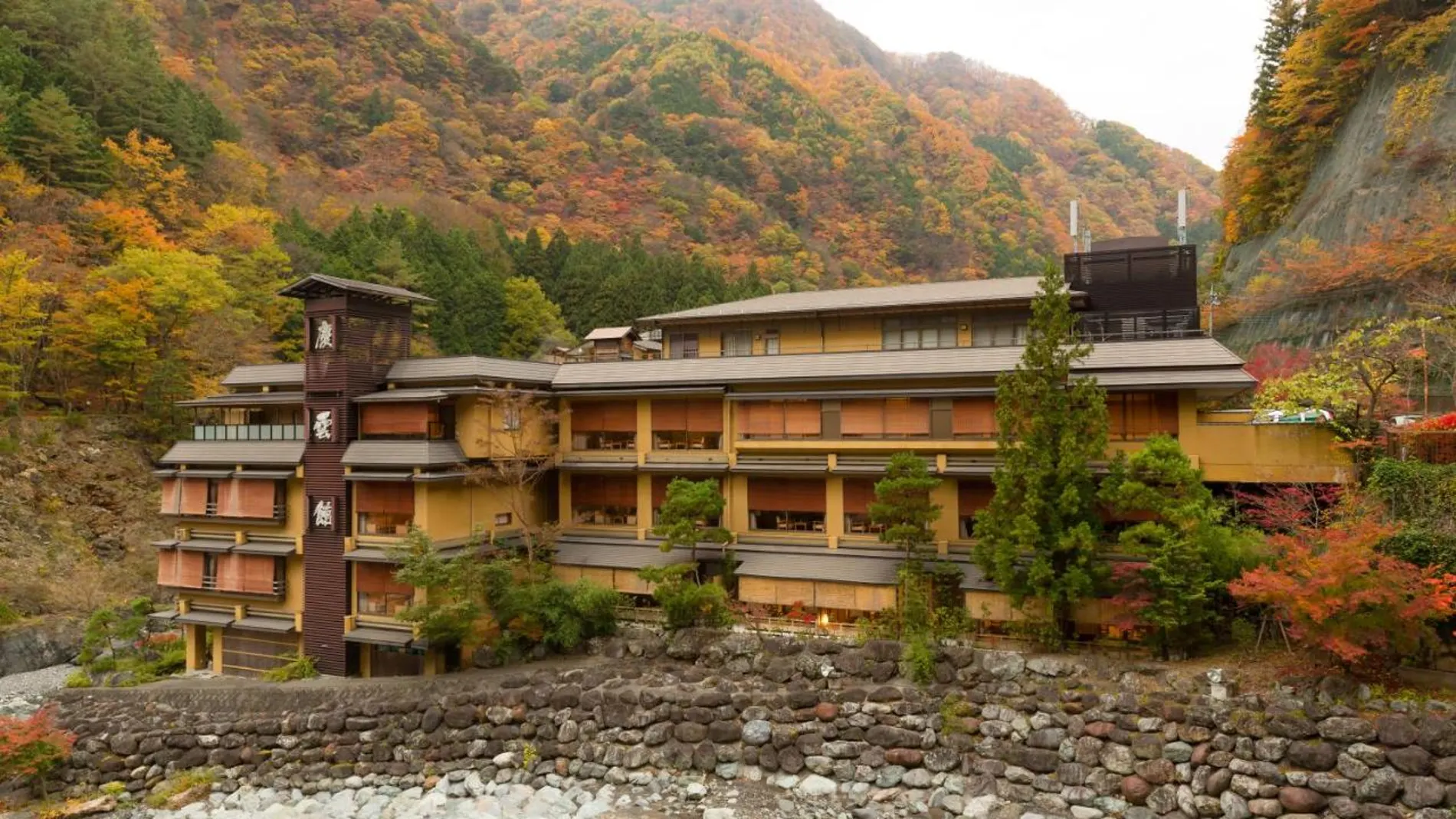 Así es el Nishiyama Onsen Keiunkan, un hotel con más de 1300 años de antigüedad.