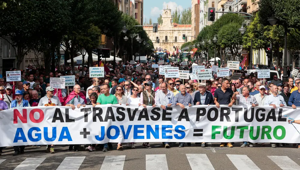 Organizaciones agrarias y de regantes se suman a la convocatoria de manifestación contra el desembalse de agua de León hacia Portugal