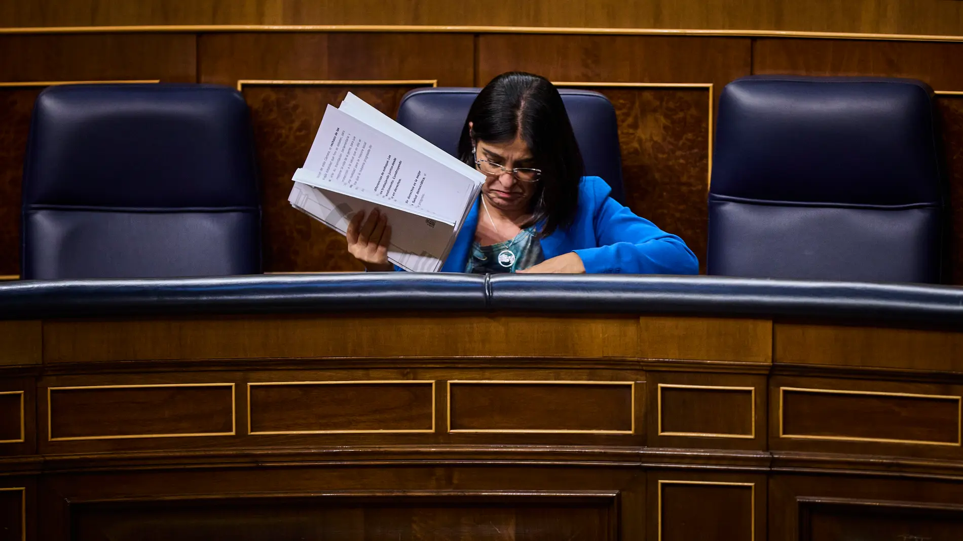 La ministra de Sanidad, Carolina Darias, antes del Pleno en el Congreso