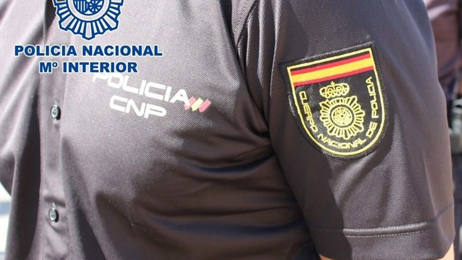 Agentes de Policía Nacional