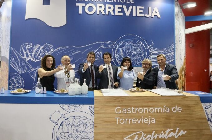 El certamen Alicante Gastronómica ha abierto hoy sus puertas en IFA