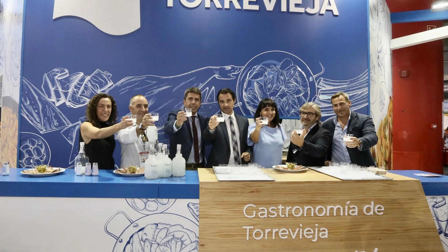 El certamen Alicante Gastronómica ha abierto hoy sus puertas en IFA