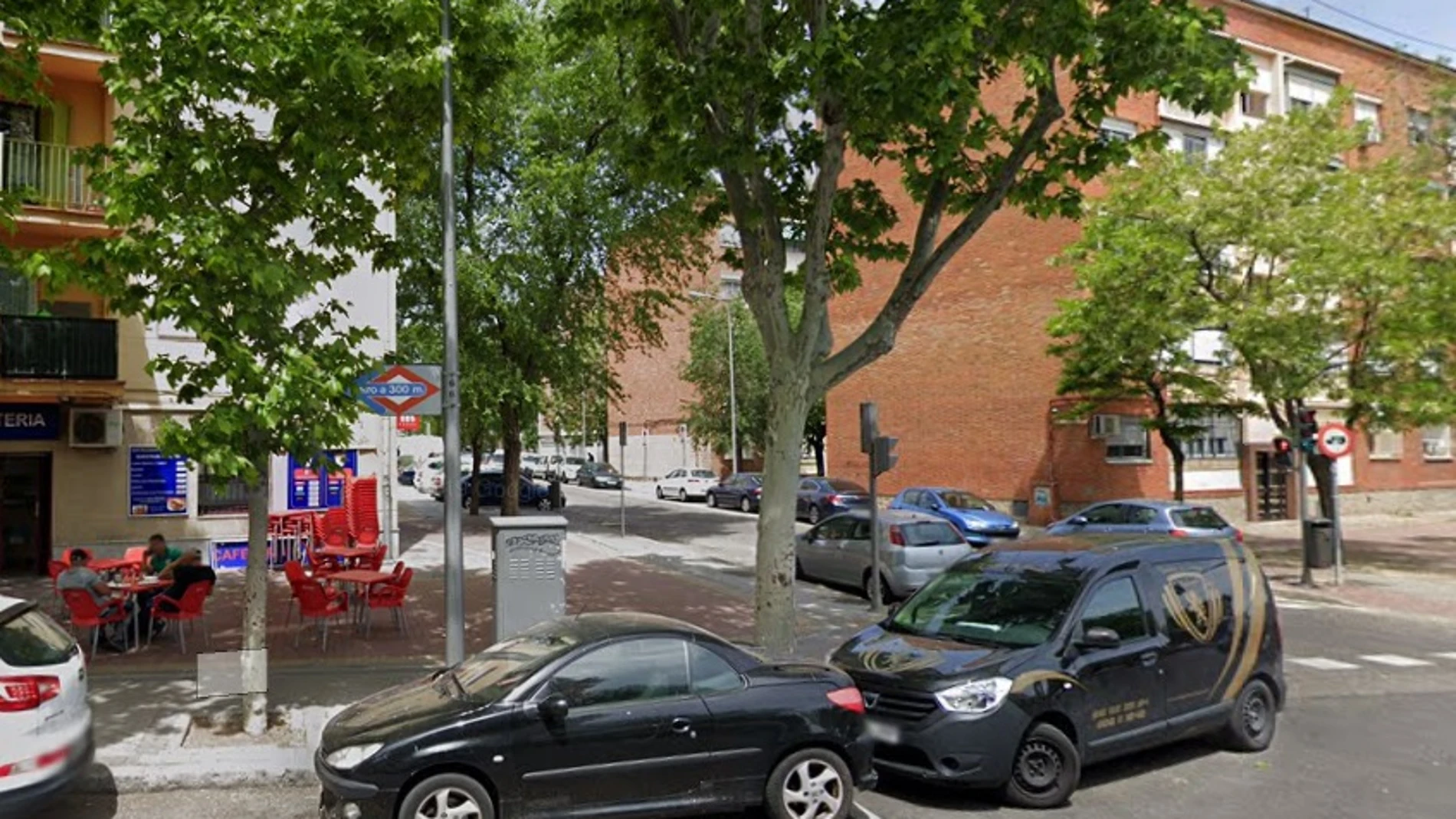 Apuñalado de gravedad un hombre en una calle de Carabanchel