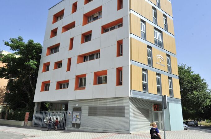 Una de las últimas promociones públicas, en Sevilla. La media de edad de los pisos sociales es de 22 años