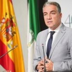 El consejero de la Presidencia, Elías Bendodo, en la rueda de prensa posterior a la reunión del Consejo de Gobierno