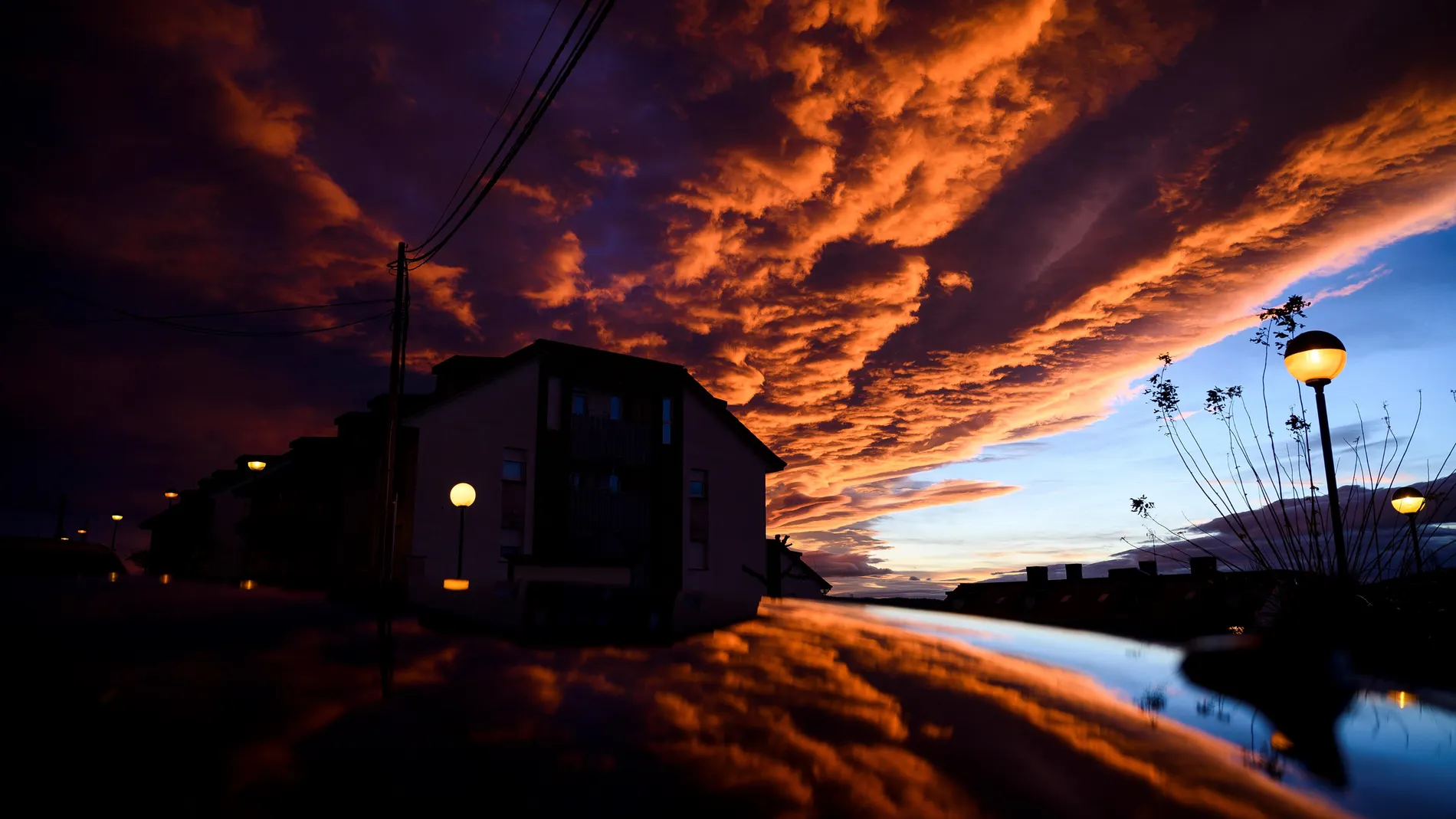 Los cielos estarán nubosos, sobre todo a primeras horas, en muchas zonas del país
