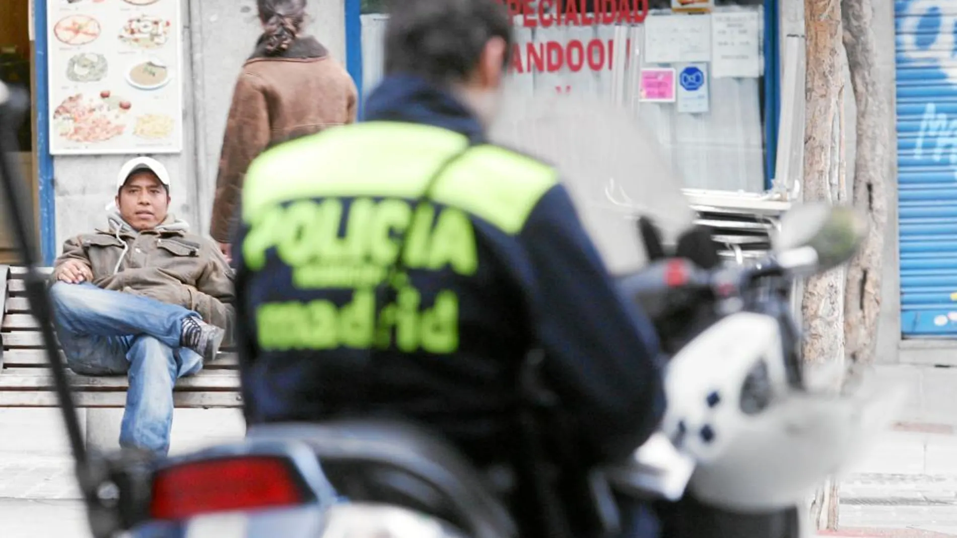 Actuación de la Policía Municipal de Madrid en Lavapiés