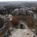 Vista aérea de las obras de remodelación de la madrileña Plaza de España