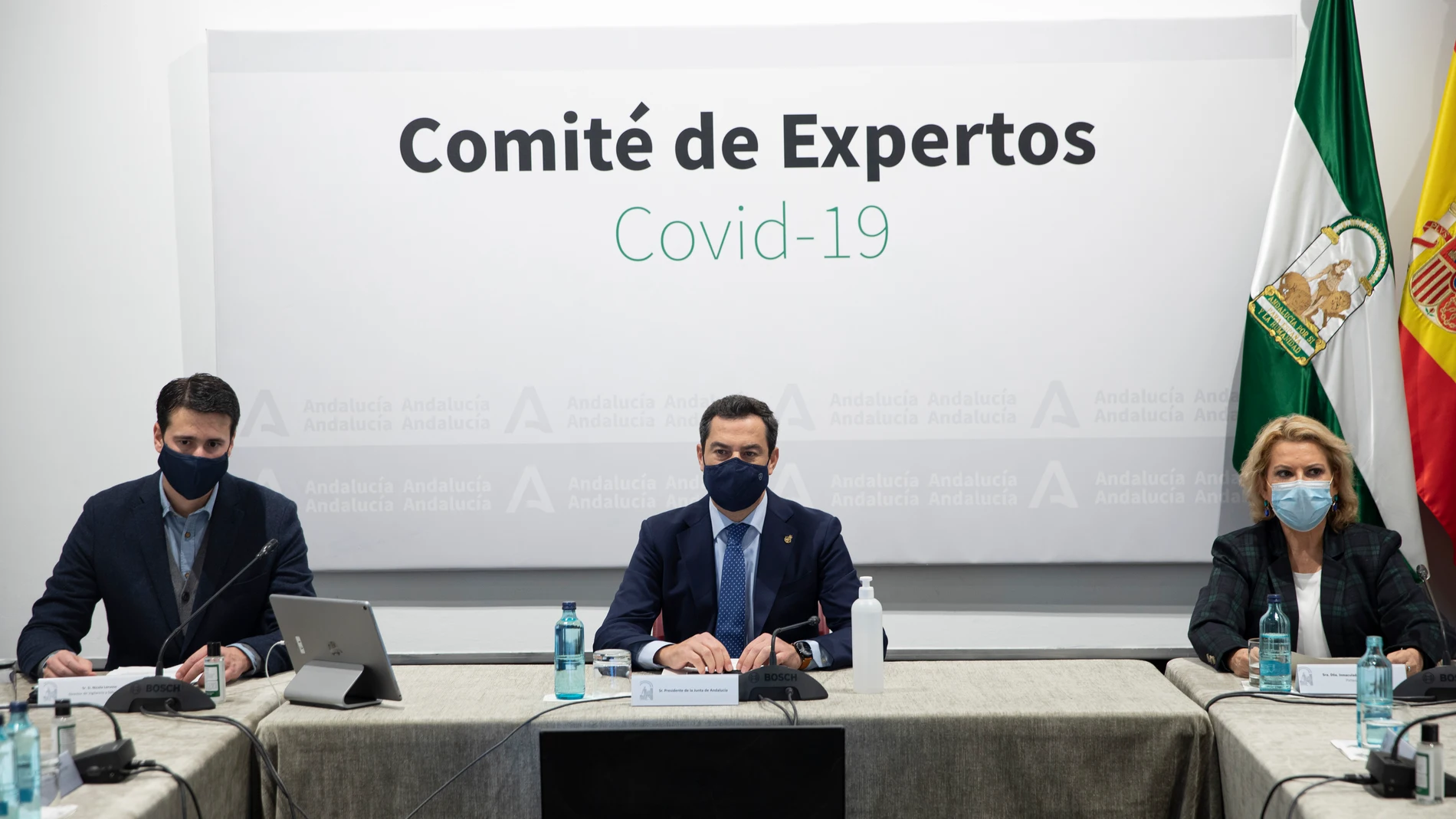 El presidente de la Junta, Juanma Moreno, durante la reunión de hoy del Consejo Asesor de Alertas de Salud Pública de Alto Impacto