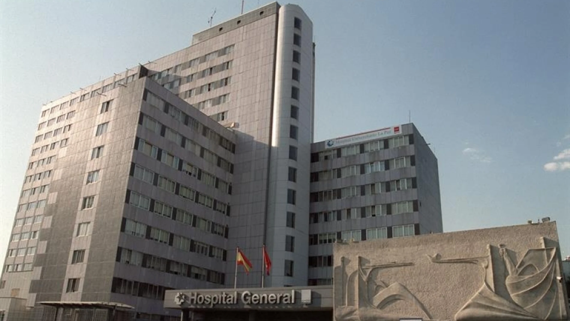 Fachada del hospital La Paz en Madrid