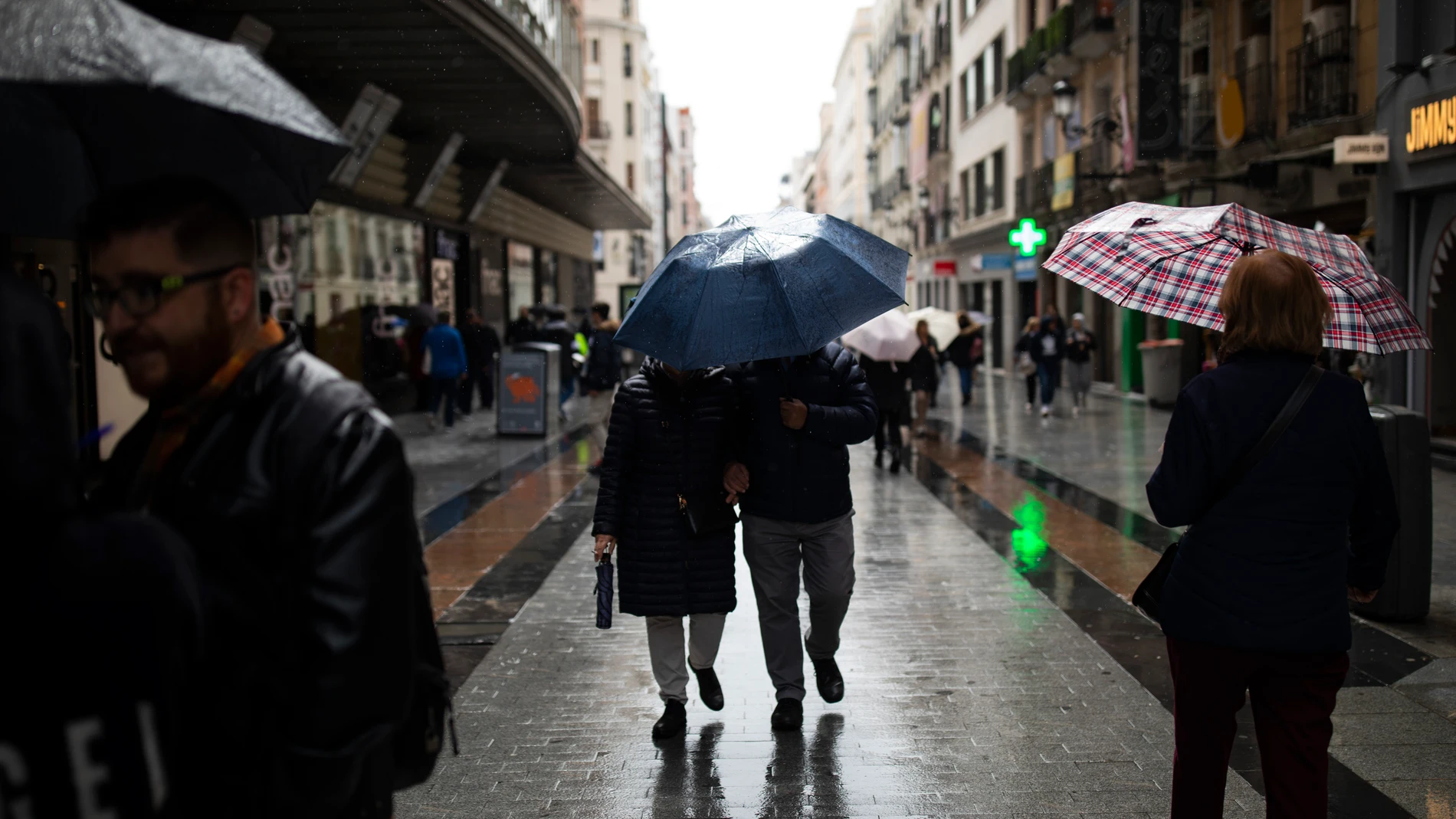 Imagen de paraguas en Madrid 