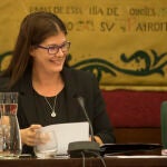 La alcaldesa de Móstoles, Noelia Posse, en el pleno de su reprobación.