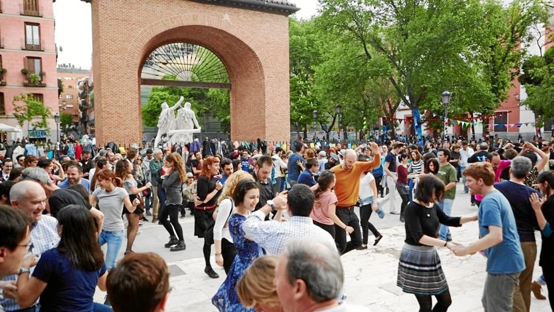 Los madrileños celebran esta semana las Fiestas del Dos de Mayo con mucha música en la plaza que lleva su nombre