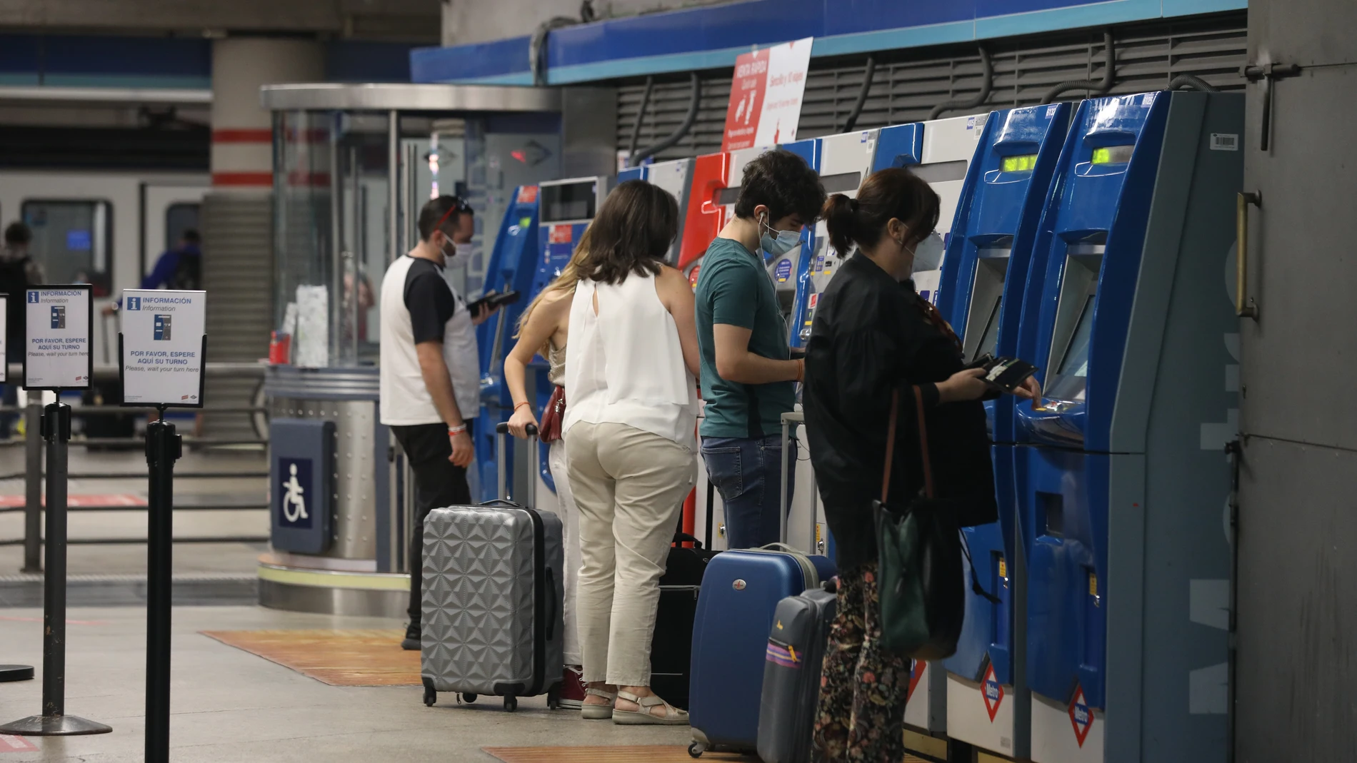 Metro de Madrid ya funciona al 100%