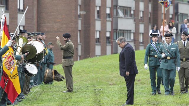 Homenaje al guardia civil José Antonio Pardines, primera víctima mortal de ETA, en el 50 aniversario de su muerte