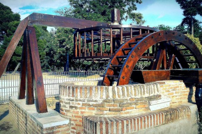 Noria de la fábrica de La China, en el Retiro