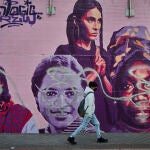 El mural feminista de Ciudad Lineal ha sido vandalizado con pintadas otra vez