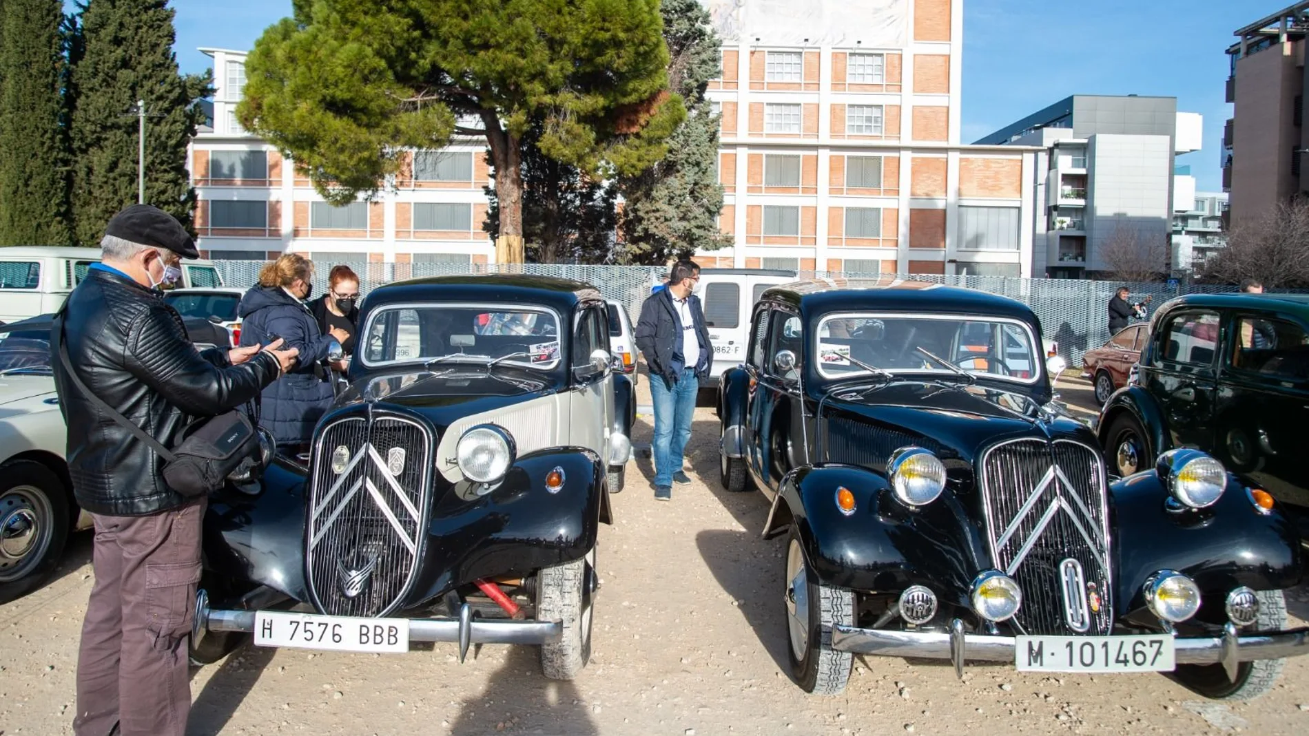 Exposición de coches antiguos