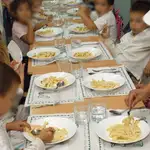 Los militares piden a Díaz Ayuso menús escolares a tres euros como policías y guardias civiles