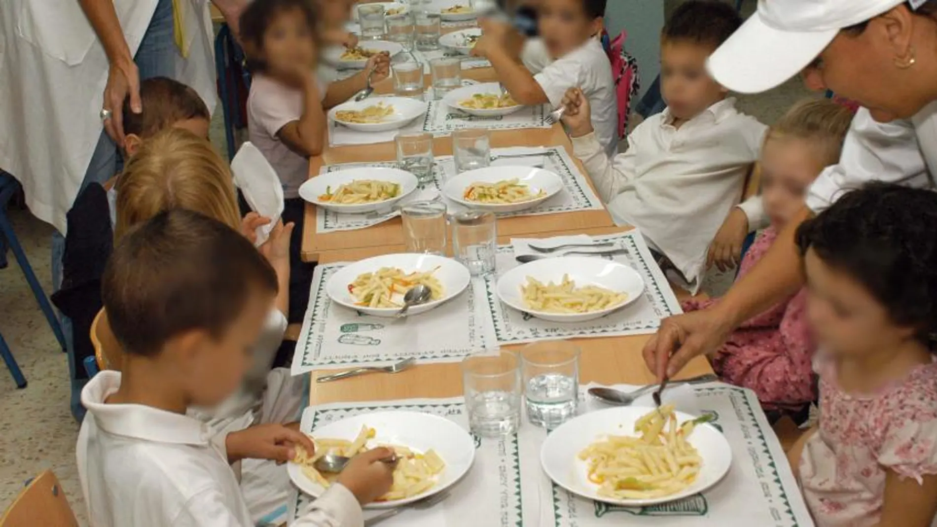Los militares piden a Díaz Ayuso menús escolares a tres euros como policías y guardias civiles
