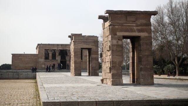 Templo de Debod del antiguo Egipto en el Parque del Oeste junto al Paseo del Pintor Rosales, en Madrid