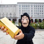La serie "La Casa de Papel", con Nuevos Ministerios al fondo