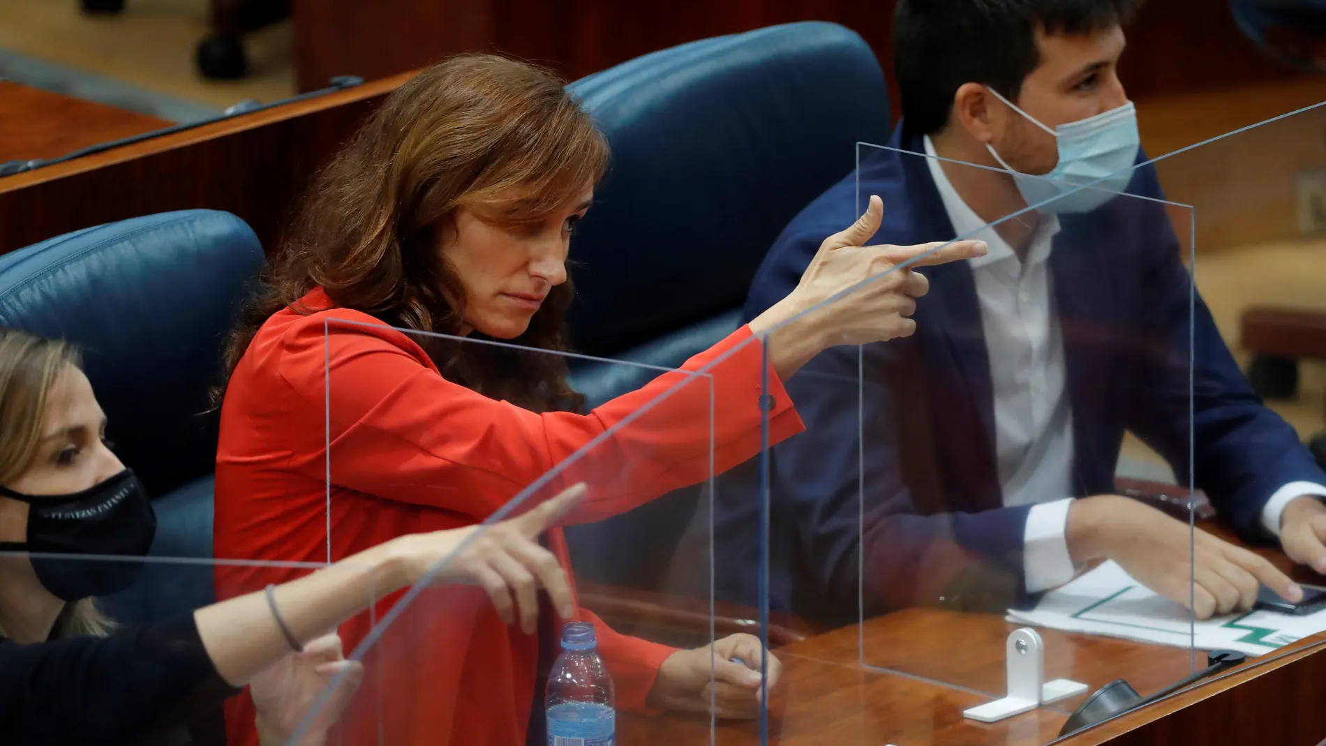 Lasquetty afea a la diputada de Más Madrid su gesto de “desearía veros muertos”