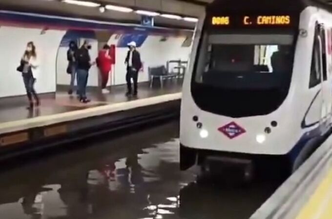 Imagen de las inundaciones en el Metro de Madrid