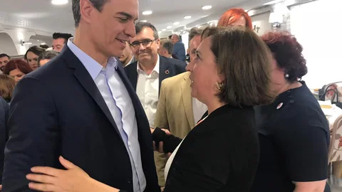 Pedro Sánchez, junto a Sandra García