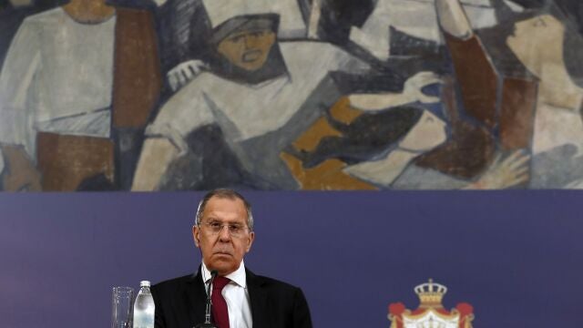 El ministro de Exteriores ruso, Sergei Lavrov, durante una visita a Serbia en 2020