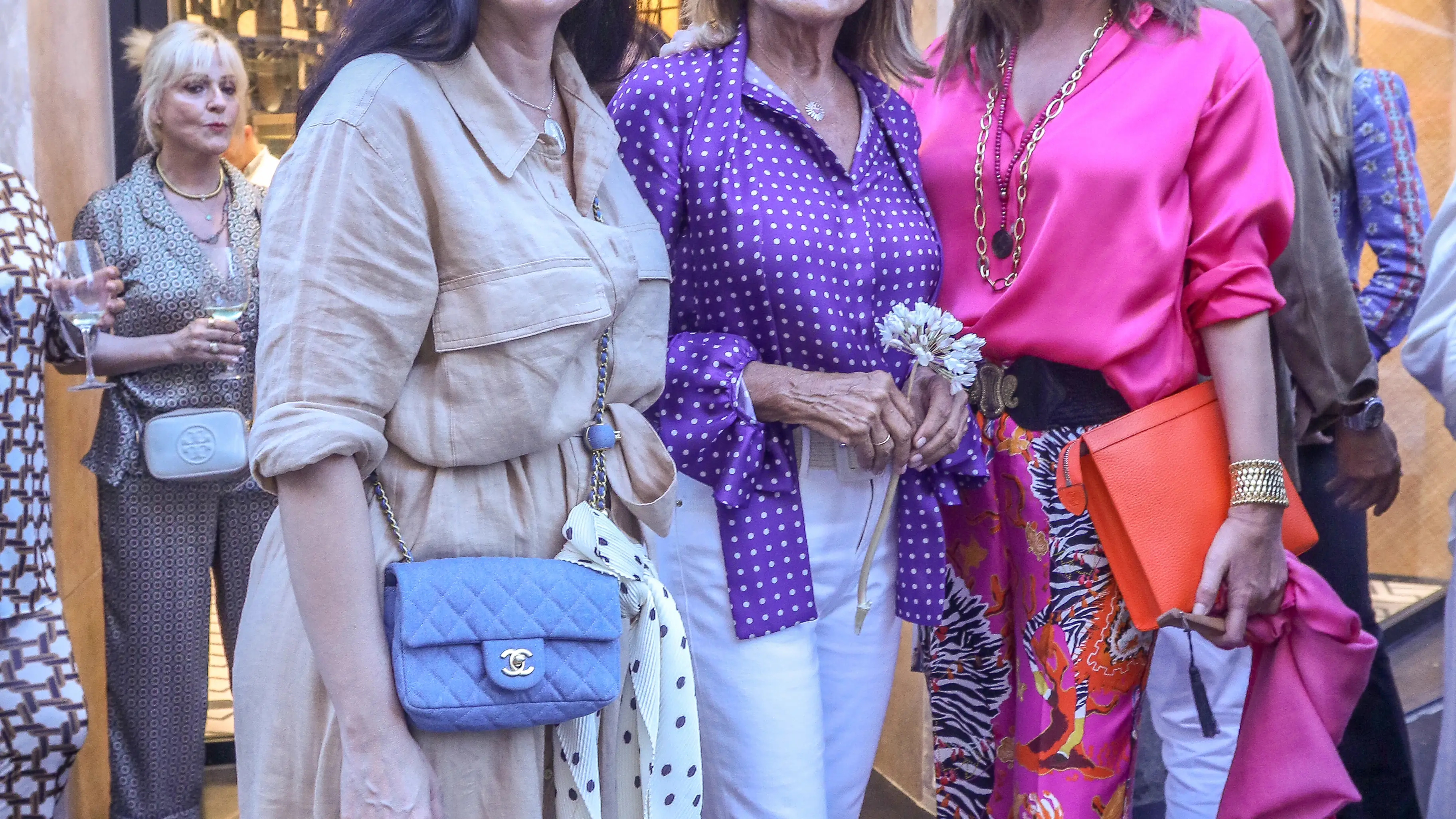 Cari Lapique, Diana Navarro y Nuria Fernandez Tapias.