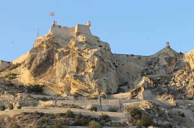Los 10 castillos en la provincia de Alicante que no te puedes perder