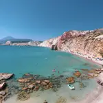 En Milos, bañado por el mar Egeo, las playas no están masificadas