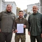 El presidente de Ucrania, Volodimir Zelenski, anuncia que pedirá el ingreso en la OTAN