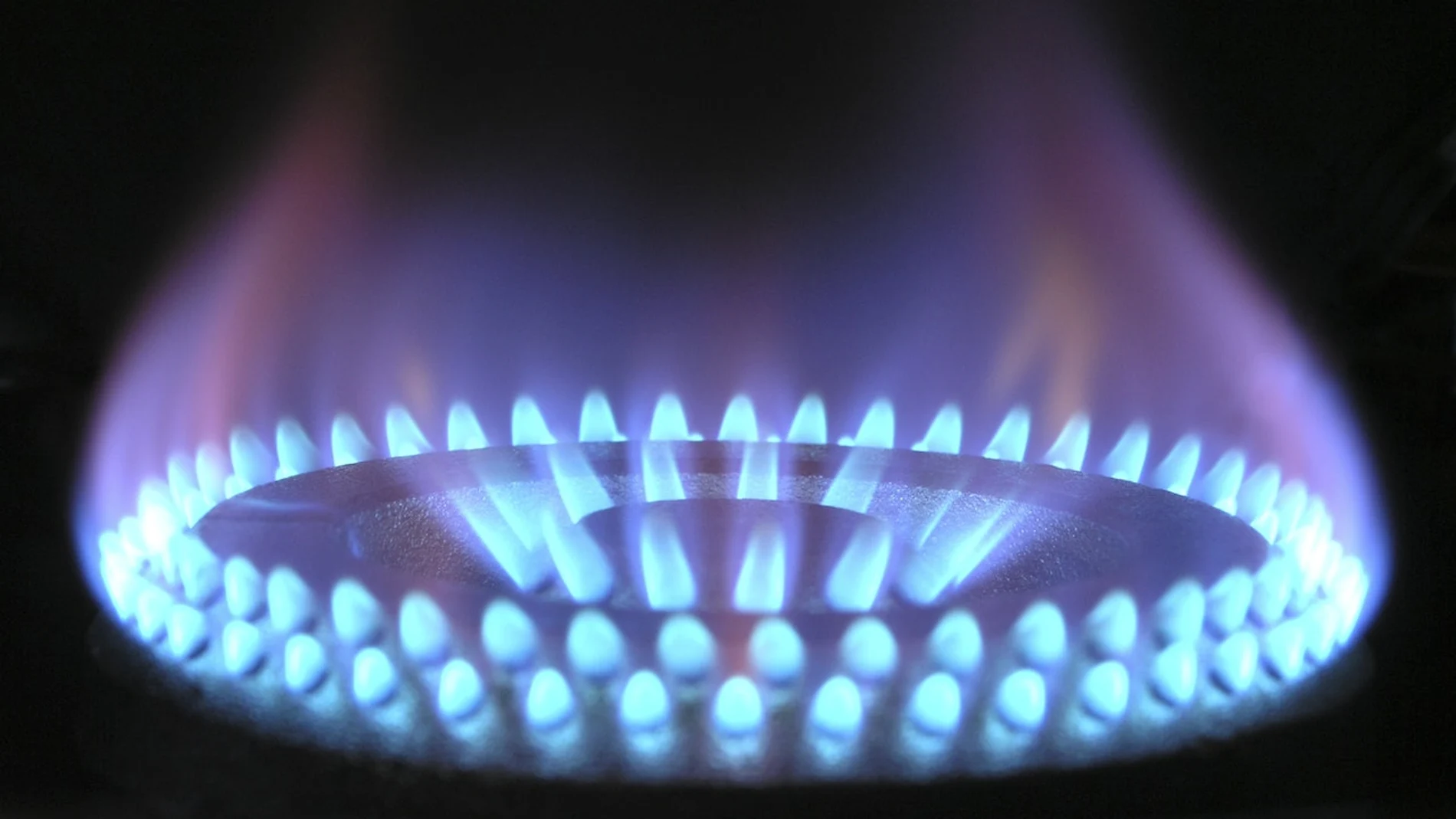 La rebaja del 21% al 5% del IVA del gas entró en vigor el 1 de octubre