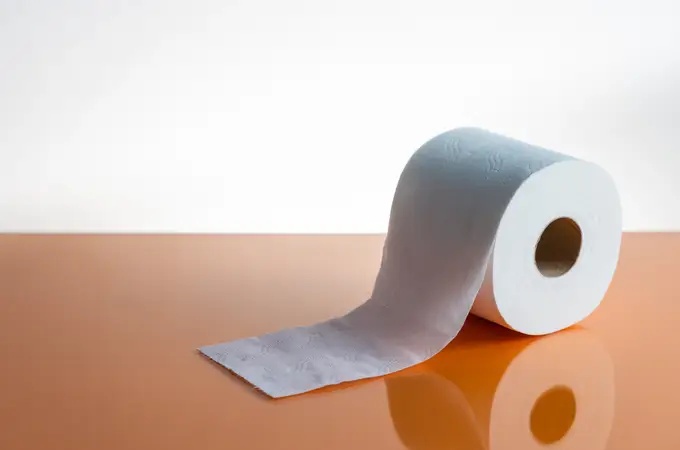 Alerta por compuestos cancerígenos en el papel higiénico: el tipo de rollos que tienes que evitar